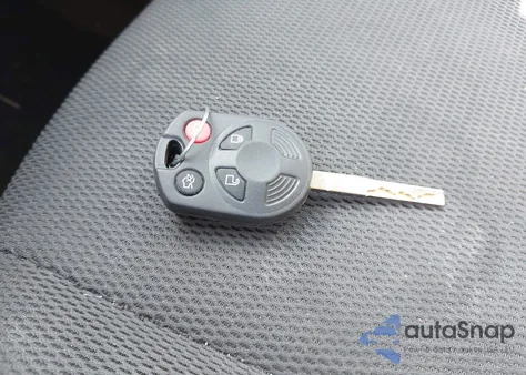 2013 Ford Focus Se z USA, uszkodzony, nr VIN 1FADP3F20DL212477